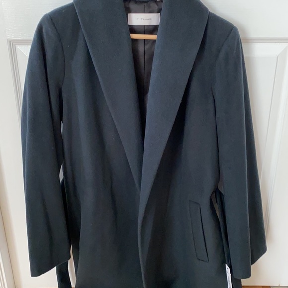 Tahari Coat - Picture 5 of 5